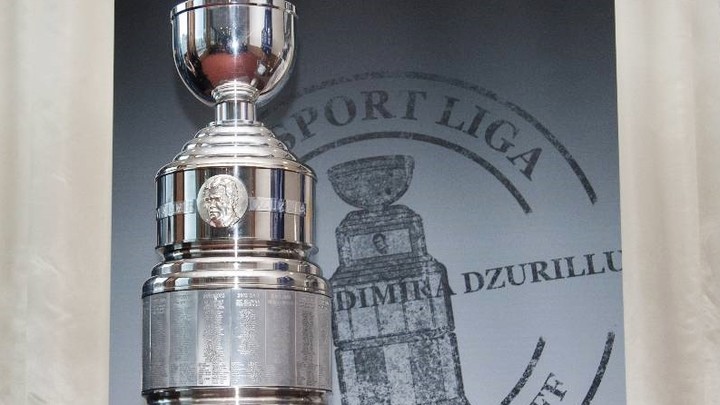 V Extralige SR si zahrajú premiérovo o Pohár Vladimíra Dzurillu